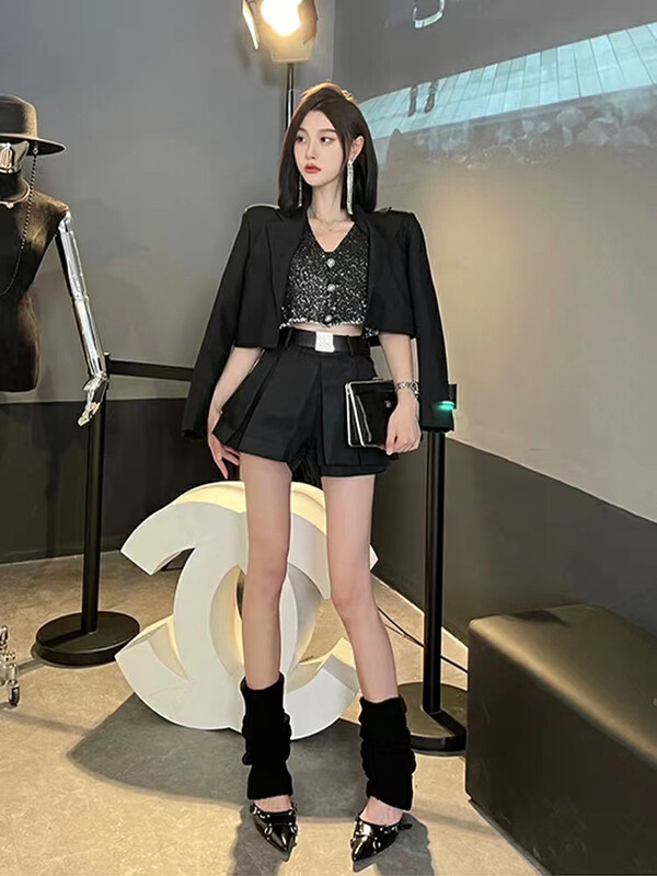 New in autumn! [ARE STUDIO] Design all-match high-waist casual shorts (with belt) 92155# OZQ