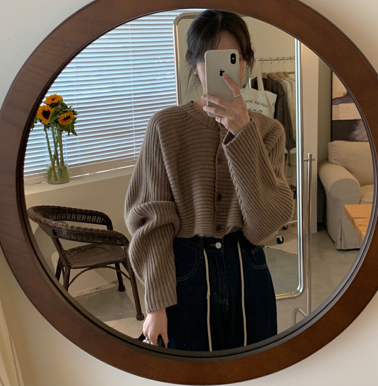 [Y.JIA Ijia] Xiaoxiang style knitted jacket loose and thin bottoming shirt top sweater YS3-687