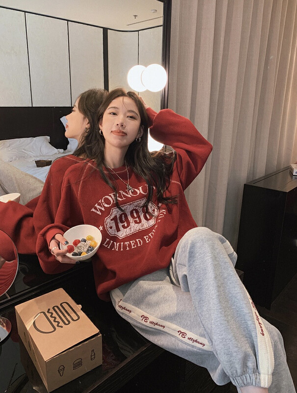 【SAVAGE】Korean retro contrasting bright line letter printing sweater S1205# WPL