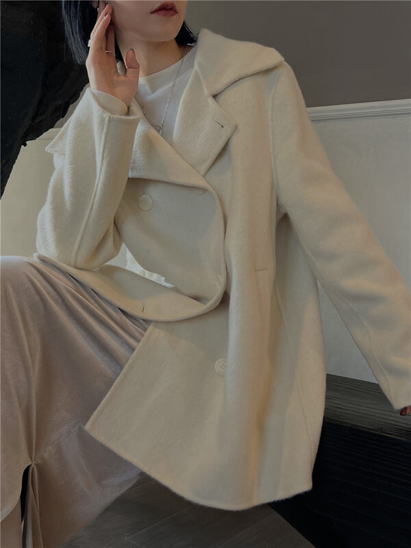【SOUL】Korean Line Collar Double Breasted Solid Color Coat Wool Jacket (80% Wool, Rabbit Velvet 10%) 2806# CLS
