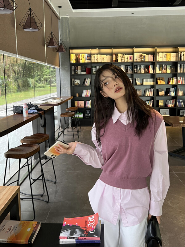 Original price 84.60! [FINOA] Korean casual solid color V-neck loose all-match vest YS1-10719