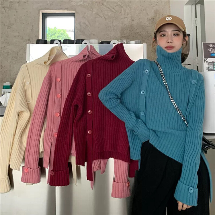[Y.JIA Yijia] Korean version of simple high-neck irregular button loose sweater YS1-826
