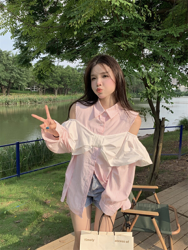 【Y.JIA】Gentle and sweet contrast color stitching strapless bow striped shirt 8572