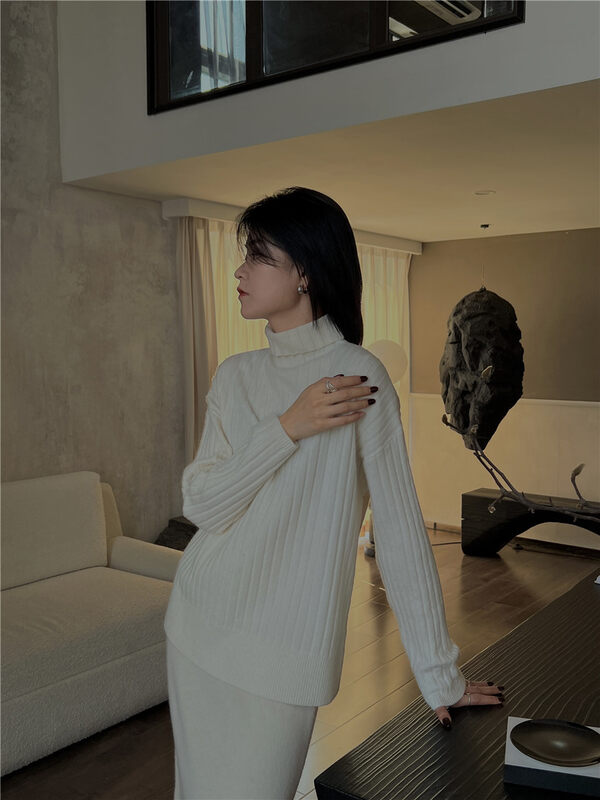 【SOUL】Casual Simple Solid Color Turtleneck Warm Sweater 2798# CLS