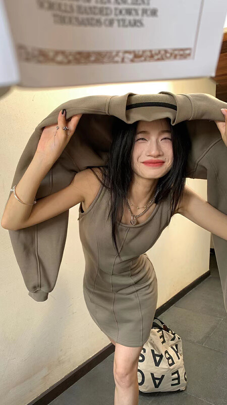 [ARE STUDIO] Letter Embroidered Velvet Short Sweater + Casual Vest Skirt Two-piece Suit 92309# OZQ