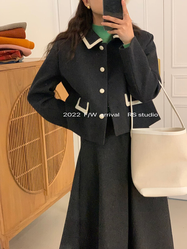【RS】Contrast Color Fashion Loose Warm Down Jacket (90% White Duck Down) KL6012# FHX