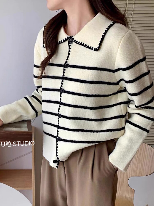 【U grain】Knitted cardigan 2205