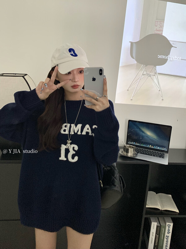 [Y.JIA Yijia] Korean casual simple loose round neck sweater YS1-717