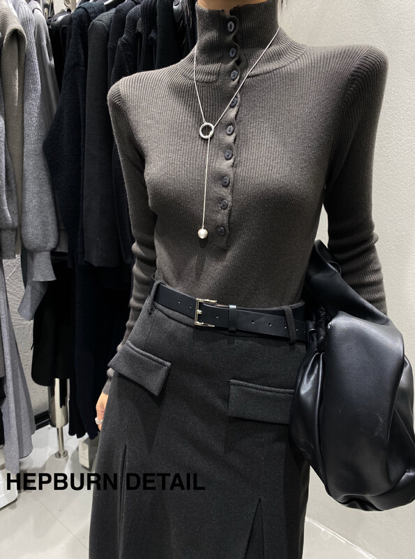 【HEPBURN Hepburn】All-match simple, lapel and stand-up collar knitted sweater temperament pure desire M03