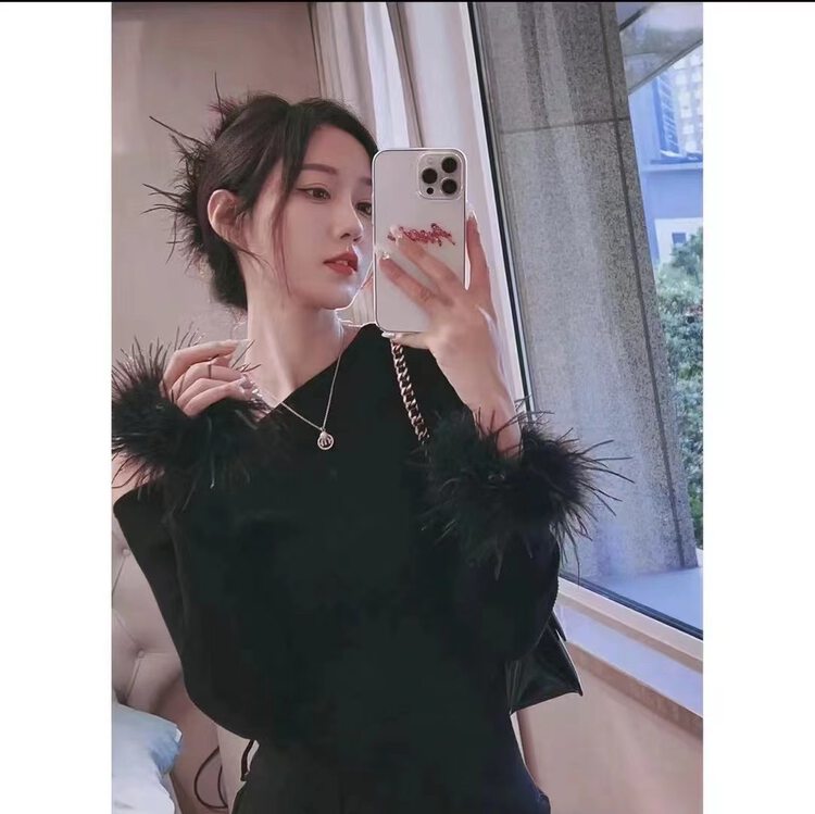 Autumn is new! [MS STUDIO] Korean style thin hem irregular warm sweater (feather is not removable) 88094# PCZ