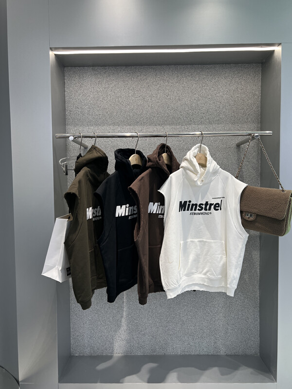 [BOBO1972] Hooded pullover personalized casual sweater only sells sweater AQY228273