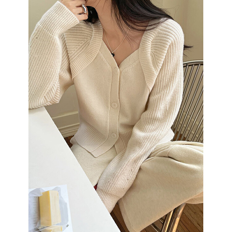 【THE MIND】Korean style winter wool V-neck fake two-piece cardigan sweater 71517# JHY