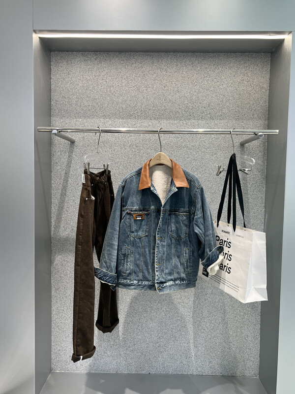 [BOBO1972] Thickened lamb hair and genuine leather denim jacket denim jacket high quality washed men and women can wear 227965