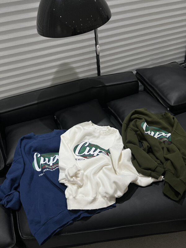 Original price 123.95! [BOBO1972] Loose letters plus velvet sweater sweater men and women can wear only sweater 228256