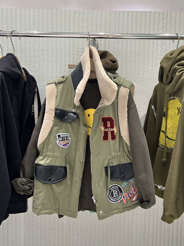 [BOBO1972] Handsome GB 90 White Duck Down Vest Down Jacket Heavy Industry only sells down vest 227729