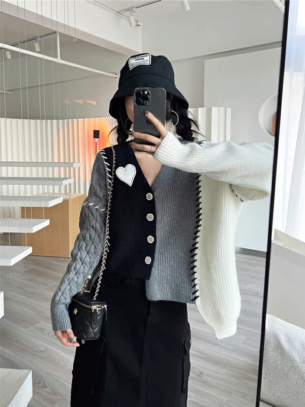 New in autumn! [Blue Show] Lazy style design stitching knitted cardigan 7721# LSW