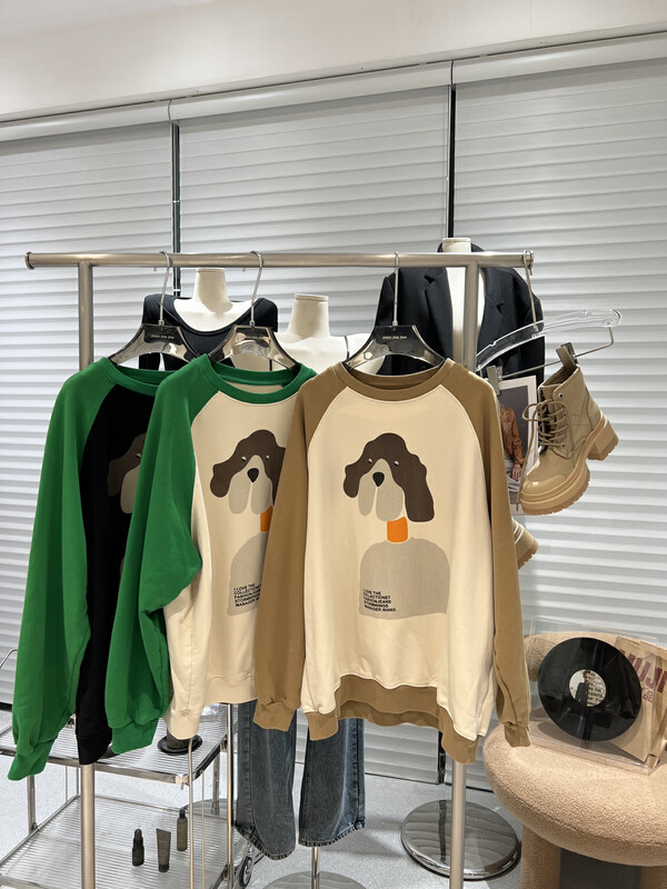 Original price 157.79! 【BOBO1972 】Color matching loose sweater sweater (only selling sweater) 225900# CQW