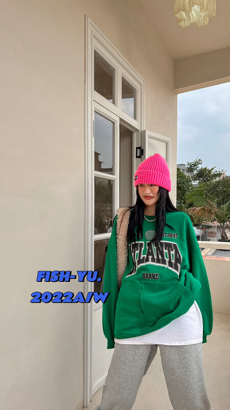 【FISH YU】American retro English alphabet foam printing split pocket design fleece sweater 22639# CQW