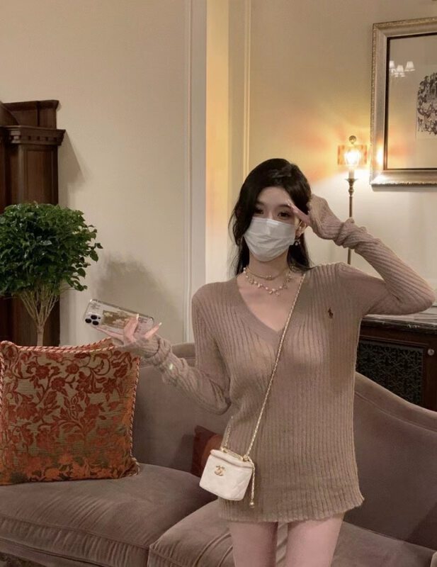 【MS STUDIO】V-neck small embroidered sweater 9465# PCZ
