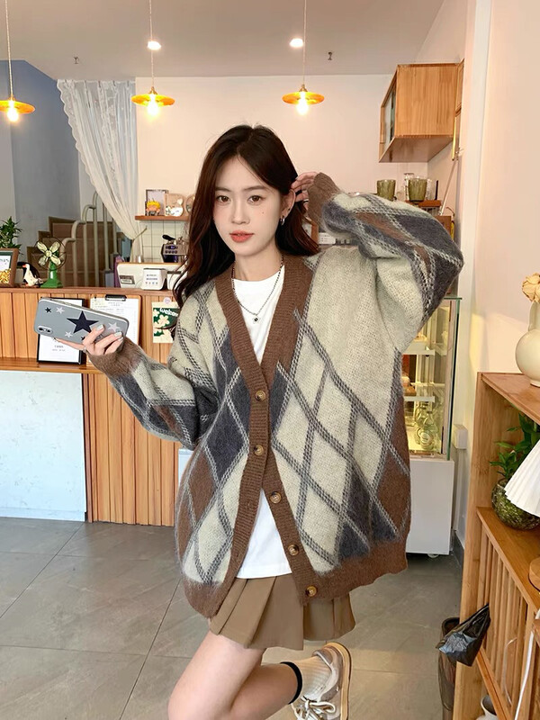 New for winter!  [Blue Show] V-neck diamond loose knitted cardigan 7833# LSW
