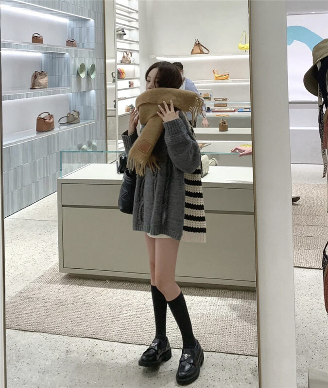 [MS STUDIO] Hollow personality stitching personality warm sweater 9501# PCZ
