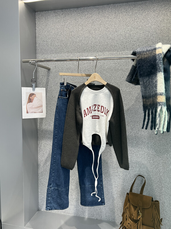 [BOBO1972] fleece sweater stitching sweater sweater only sells tops 229880