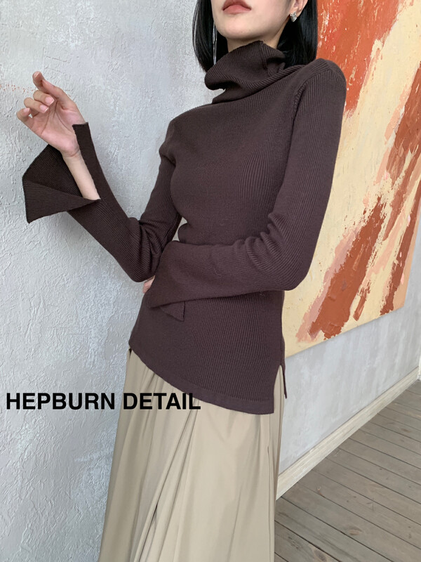 【HEPBURN Hepburn】High Neck Flared Sleeve Knit Sweater (Slim Fit Solid Color) 8078# FHX