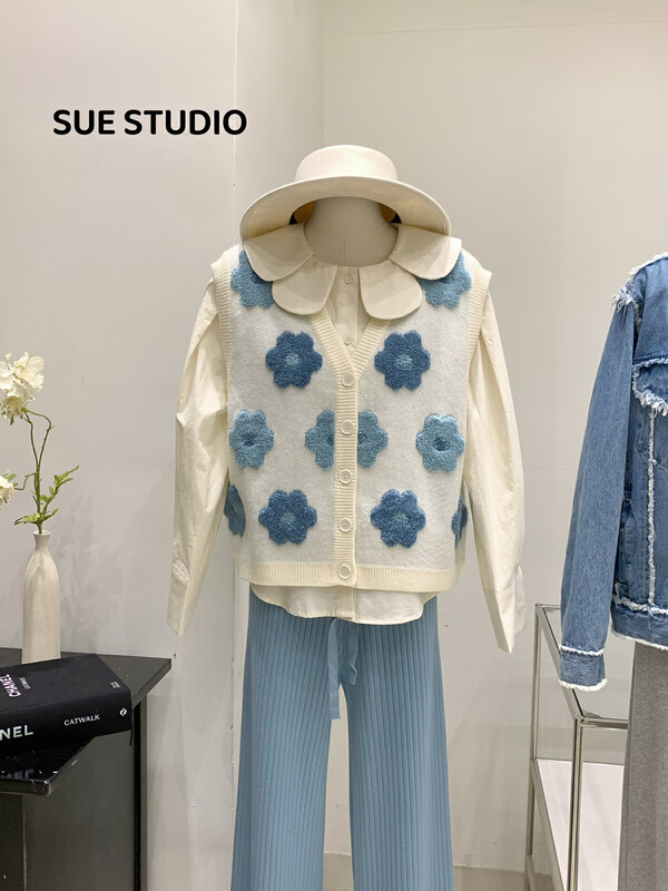 New in winter!【SUE STUDIO】Contrast color three-dimensional flower sweater open button vest 8972# ZJY
