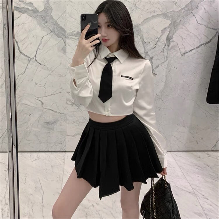 【LINNA】Korean style simple single-breasted shirt (with tie) Y801# JJ