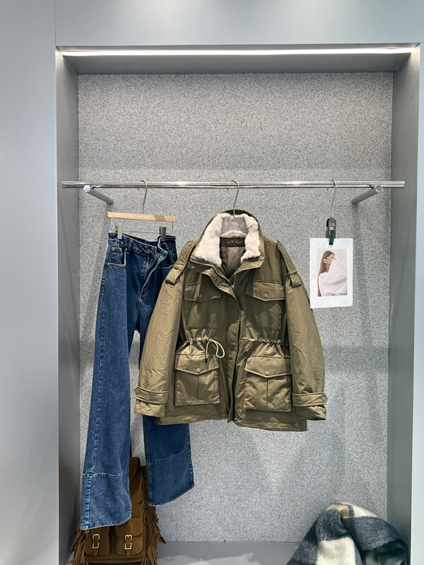 [BOBO1972] Real mink fur collar GB 90 white duck down jacket down jacket only sells down jacket 229093