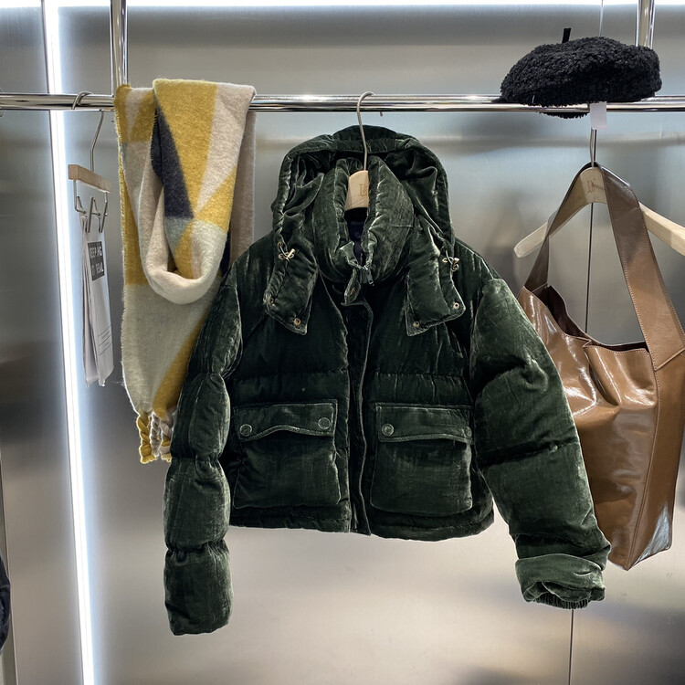 Original price 530.16! 【BOBO1972】Fashion temperament high-end warm down jacket (with hat) (including white duck down 90%) 217170# CJJ