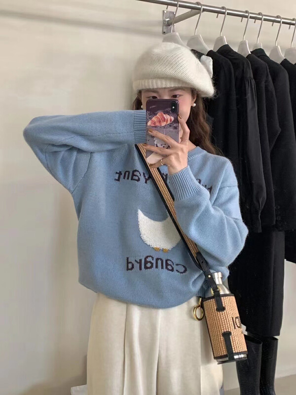 New for winter!  【MK】Cartoon duck loose warm sweater d176# HJY
