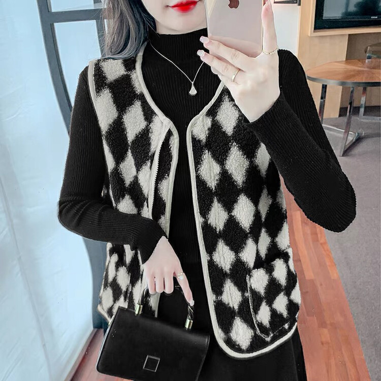 【F·P】Fashion Western-style Lingge Vest 19060# HBX