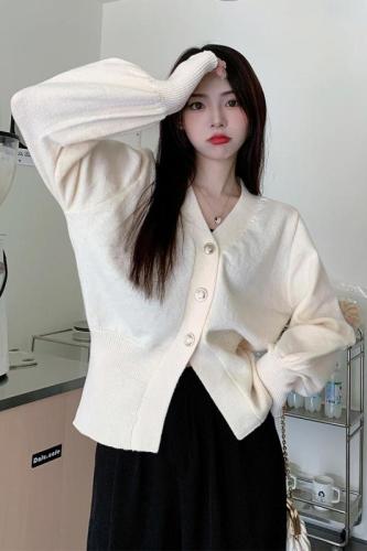 Real shot French retro waist knitted cardigan female Korean version temperament all-match solid color long-sleeved sweater jacket