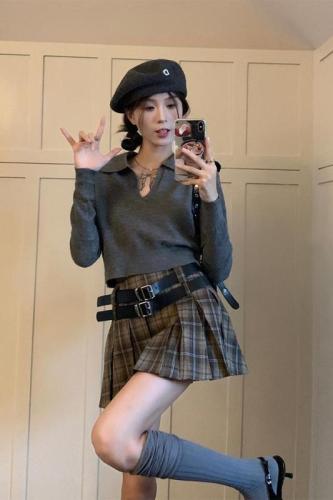 Real shot real price vitality girl Korean American retro hot girl plaid pleated skirt to send belt