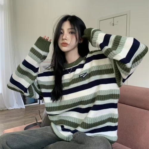 Retro striped sweater women's autumn and winter 2022 new loose and lazy style outer wear thickened pullover sweater top