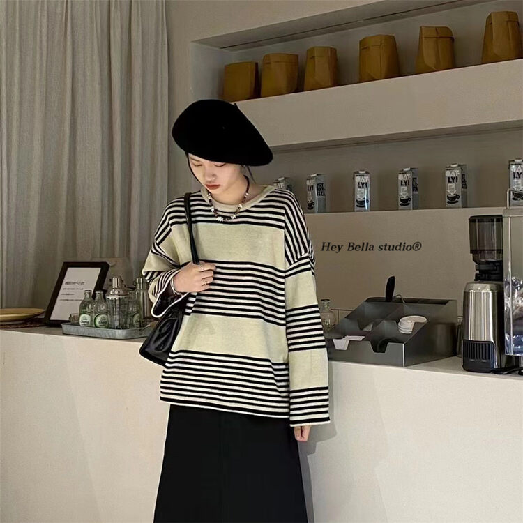 【HEY BELLA】Korean striped comfortable round neck warm sweater B9685# L