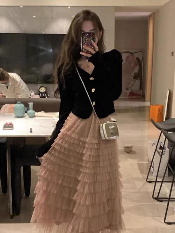 【JUN.T】Small Fragrance Puff Sleeve Velvet Top + Cake Mesh Skirt Two Piece Set 6970# PCZ