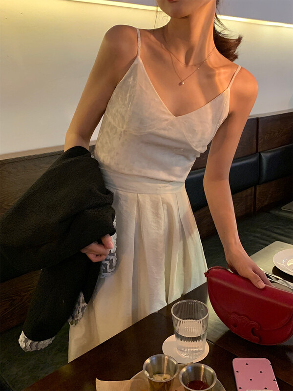 【NEW OPEN】Fashionable temperament with a slim v-neck vest/sling CY80580# ZXX