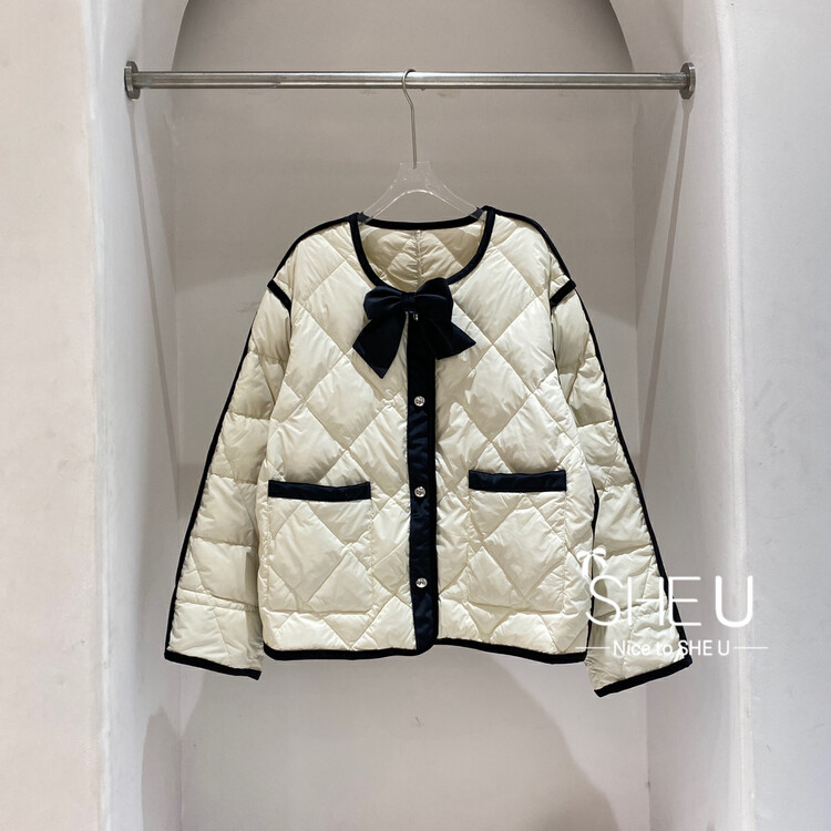 【SHE U】Korean style warm contrast color down jacket (with bow (removable)) 70076