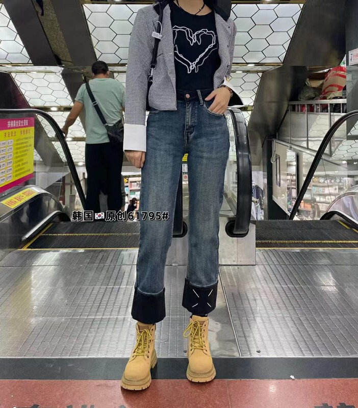 [Korean original] Winter upgraded version of Margiela stitching cigarette pants jeans 61795