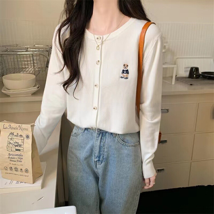 New in autumn! [CHEN/MK] age-reducing bear embroidery knitted cardigan D86# HJY