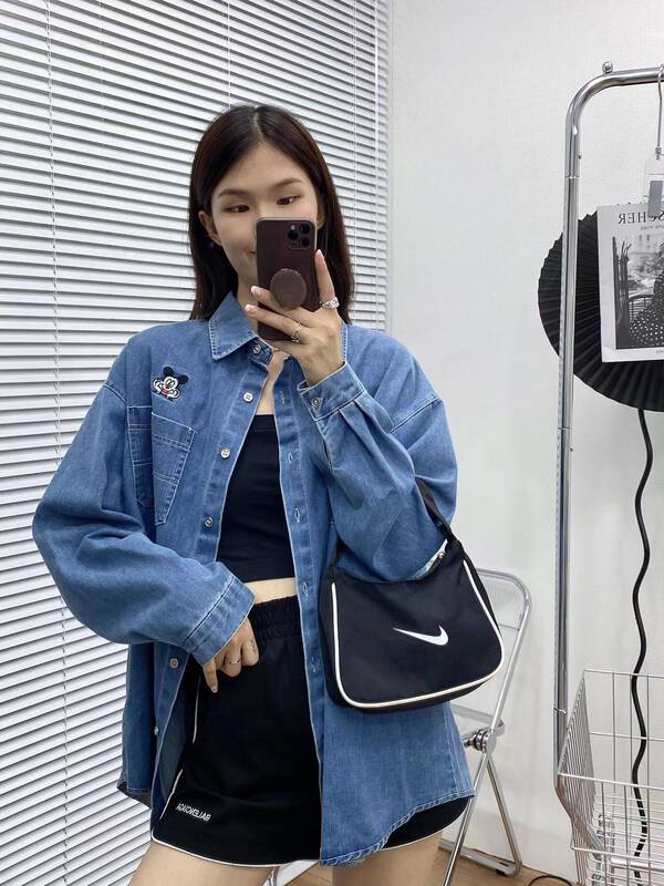 New in winter!【I-D】Korean Versatile Embroidered Denim Shirt 2005-1# L