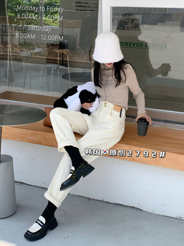 [Korean original] High waist leather label elastic waist design boyfriend pants jeans 2792