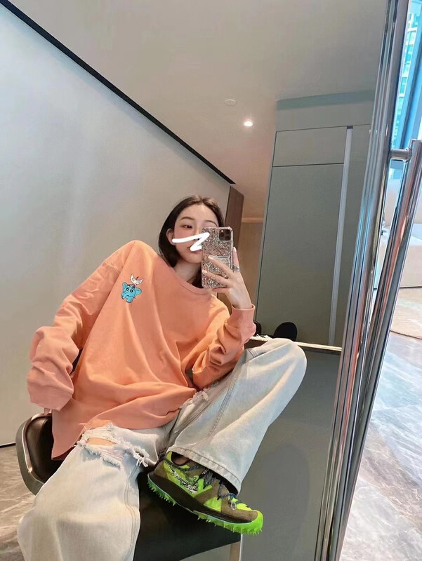 [NANCY] Niche Design Crayon Xiaoxin Long Sleeve T-Shirt M6998# WPL