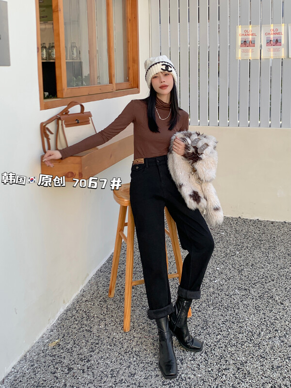 [Korean original] Winter all-purpose waist composite mink velvet trousers warm baby jeans 7067