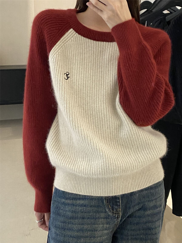 【CLEAN SPACE】Korean style embroidered pattern contrast color raglan sweater ((15% wool 33% raccoon hair)) 33763# CQW
