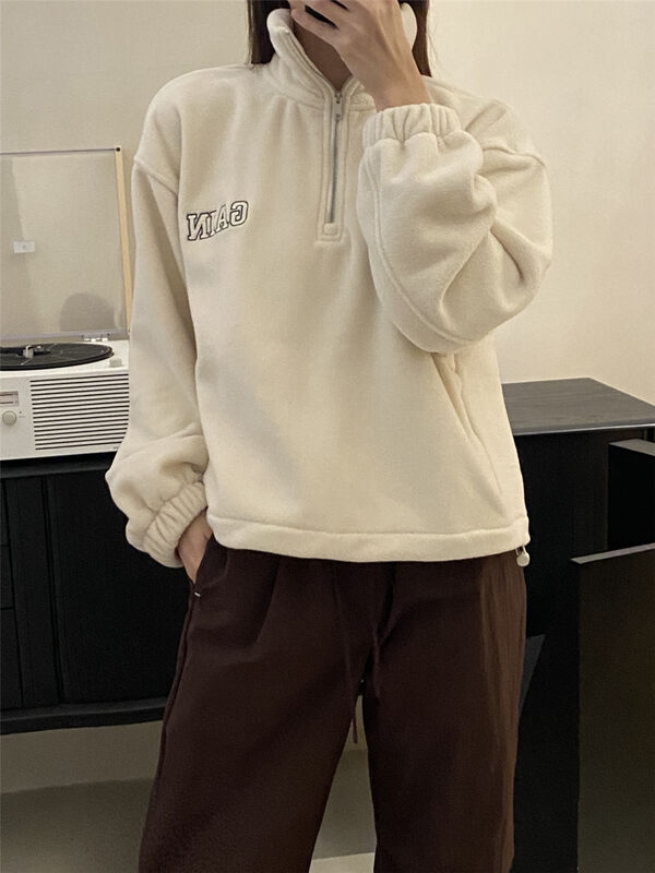 [CLEAN SPACE] Letter Embroidered Plush Casual Zip Fleece Short Jacket 33828# CQW