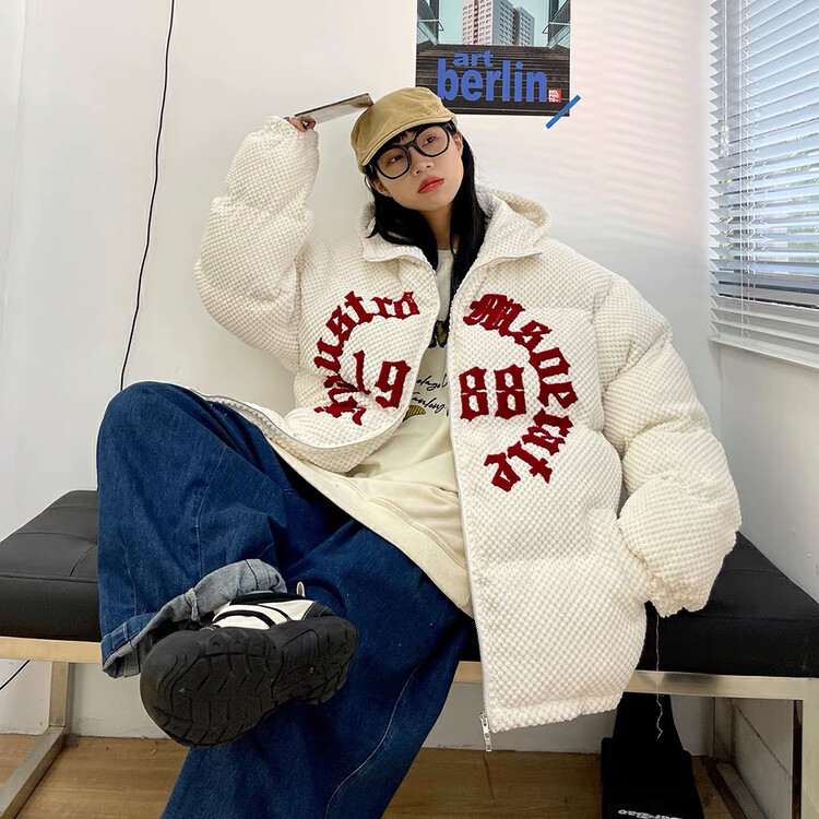 [LAB EEDA] Letter Embroidered Hooded Thermal Padded Jacket W303# OZQ