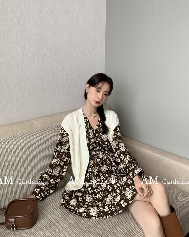 Autumn is new! [AM GARDENIA] Retro floral dress + solid color breasted vest two-piece suit 1252# ZXX